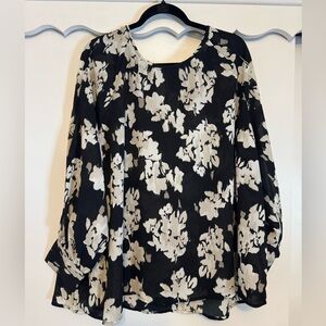 Maurices Black and Cream Floral Blouse